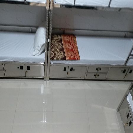 One Step Hostel 뭄바이 외부 사진