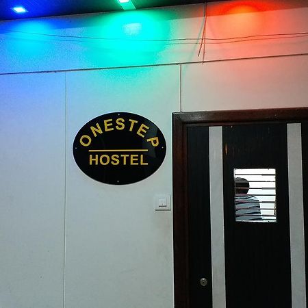 One Step Hostel 뭄바이 외부 사진