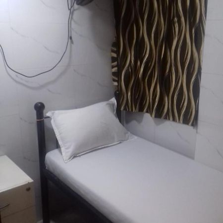 One Step Hostel 뭄바이 외부 사진